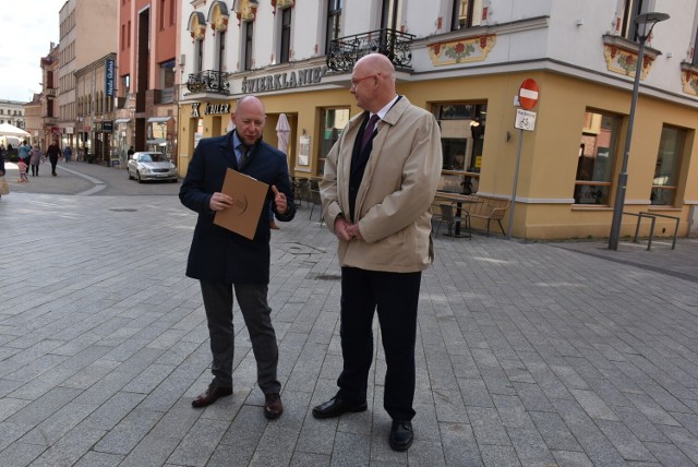 Poseł Michał Gramatyka i wiceprezydent Rybnika Piotr Masłowski mówili o ślonskij godce i ślonskij tożsamości