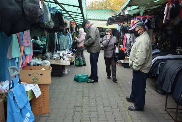 Na targowisku w Brodnicy chętnie robią zakupy mieszkańcy powiatu brodnickiego, którzy oprócz niskiej ceny zwracają uwagę na jakość produktu i zaufanie do sprzedawcy