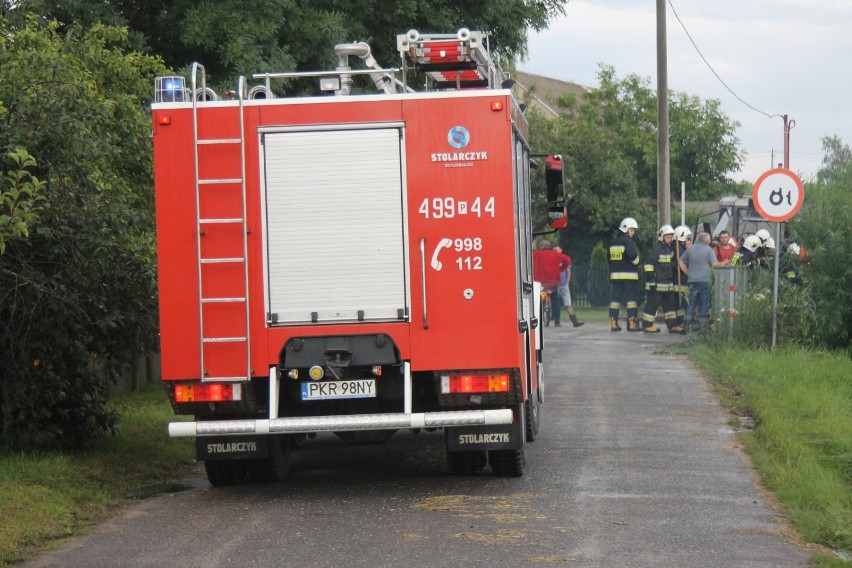 Rzeka w Orpiszewie wylała po obfitych deszczach. Interweniowali strażacy [ZDJĘCIA + FILM]         