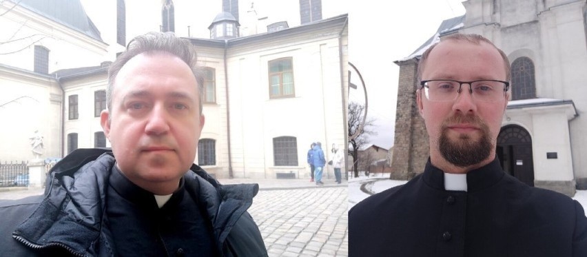 Od lewej: Ks. Krzysztof Szebla na tle katedry we Lwowie, ks....