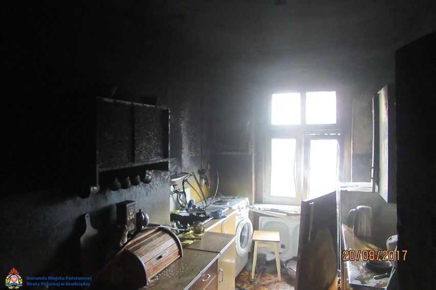 Spłonęła kuchnia w mieszkaniu przy ul. Kościuszki [zdjęcia]
