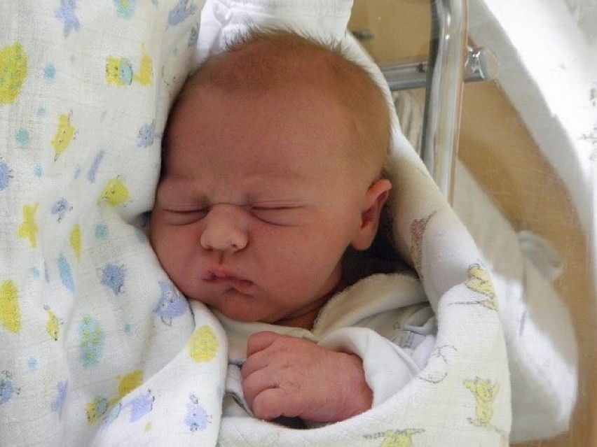 Mateusz Foja, syn Ilony i Krzysztofa, urodził się 13 maja o...
