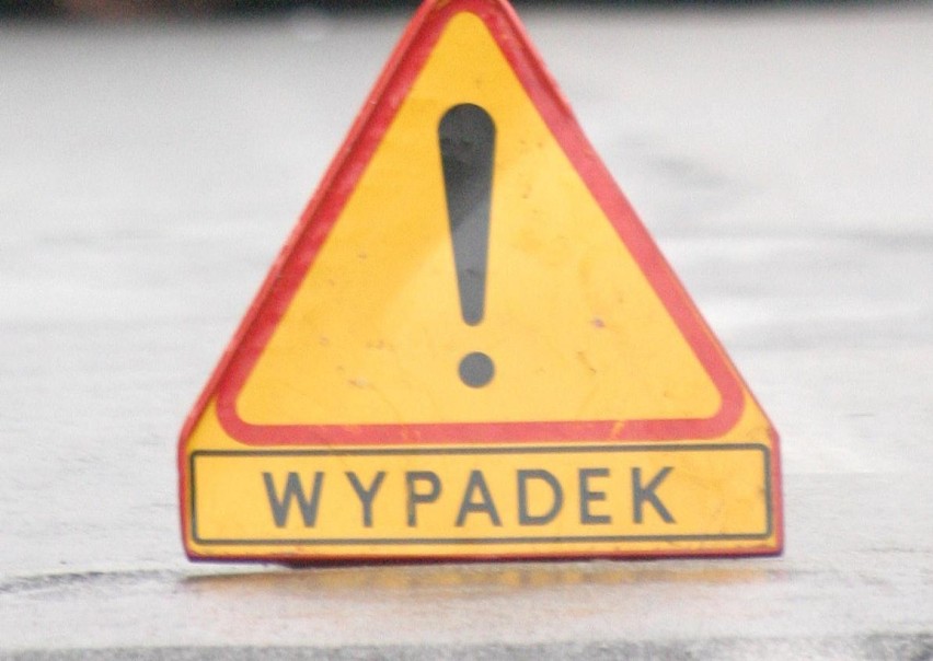 Wypadek w Maciejowej. Zderzyły się dwa samochody osobowe....