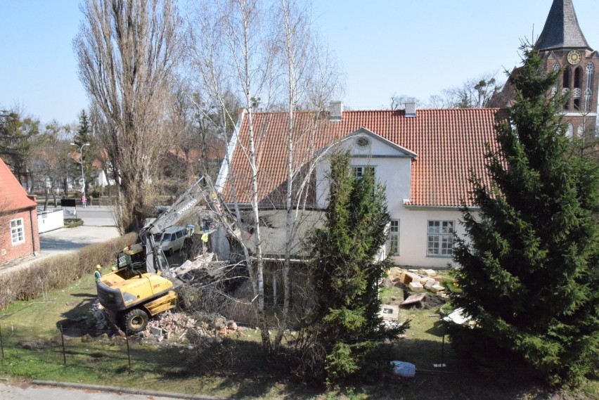 Pruszcz Gdański: Rozpoczyna się przebudowa biblioteki |ZDJĘCIA