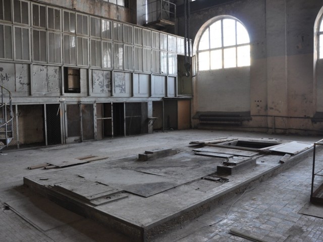 Wnętrze budynku starej elektrowni przy ulicy Elektrycznej 13 w Białymstoku