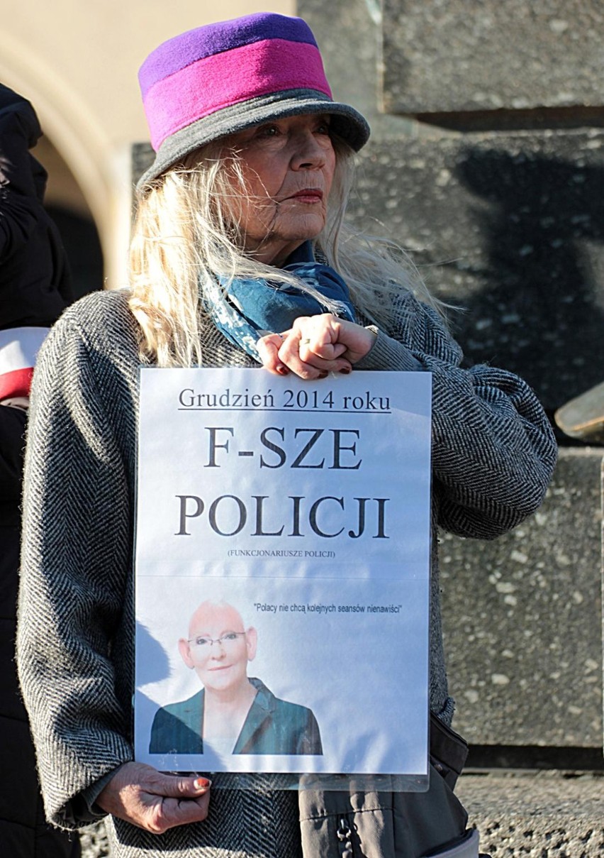 Kraków: protest przeciwko fałszowaniu wyborów [ZDJĘCIA]