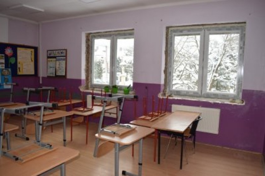 Termomodernizacje szkół, przychodni i remiz w gminie Biecz są już na ukończeniu