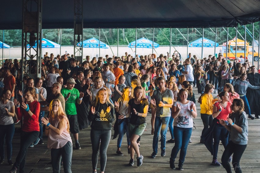 Festiwal Życia w lublinieckim Kokotku - dzień pierwszy. Przyjechało 670 młodych [ZDJĘCIA]