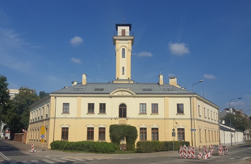 Historyczna remiza Straży Ogniowej odbudowana. Budynek...