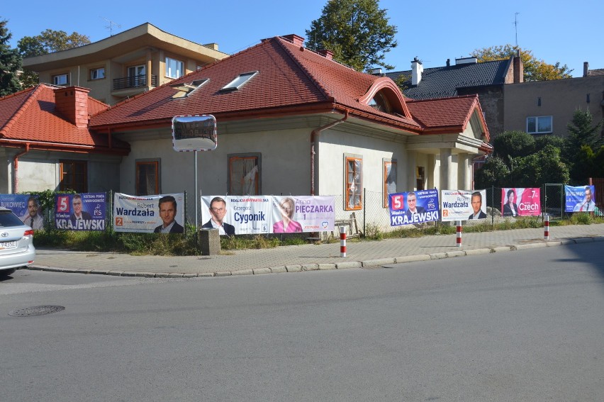 Wybory parlamentarne 2019. Tarnów. Czym - oprócz ulotek - próbowali przekonywać nas kandydaci do parlamentu [ZDJĘCIA]