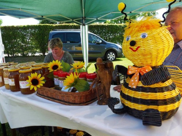 Gmina od lat wspiera pszczelarzy, to właśnie na jej terenie odbywa się Nadbużańskie Święto Pszczoły