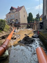 Wielki problem z budową mostu w Barwicach. Wykonawca przerwał prace [zdjęcia]