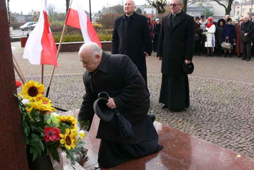 Wieluń: Uczcili 99. rocznicę odzyskania niepodległości[ZDJĘCIA]