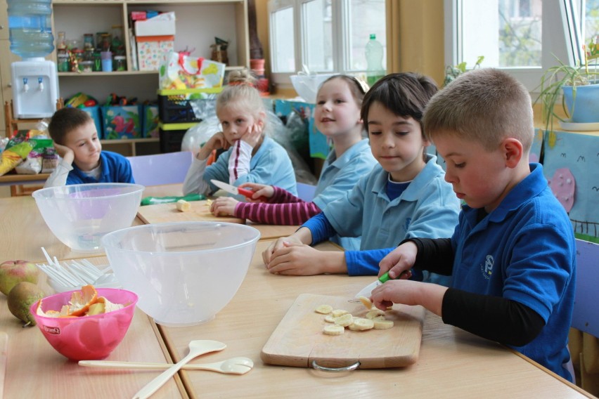 Mała Akademia Zdrowego Smaku w Jastrzębiu: Dzieci uczą się, jak zdrowo jeść ZDJĘCIA