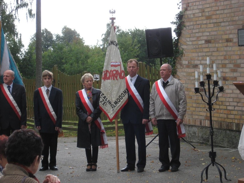 W Sławnie uczcili katastrofę pod Smoleńskiem (ZDJĘCIA)