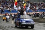 Otwarcie stadionu żużlowego w Łodzi. Wielu widzów, hymn, łzy i oberwanie chmury [ZDJĘCIA]