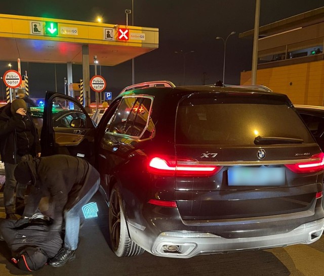 Ukradł auto należące do dyplomatów. Wpadł podczas kontroli na bramkach autostrady A1 w Rusocinie