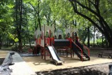 Place zabaw Świętochłowice: w Parku przy CKŚ na Zgodzie powstaje nowy plac zabaw