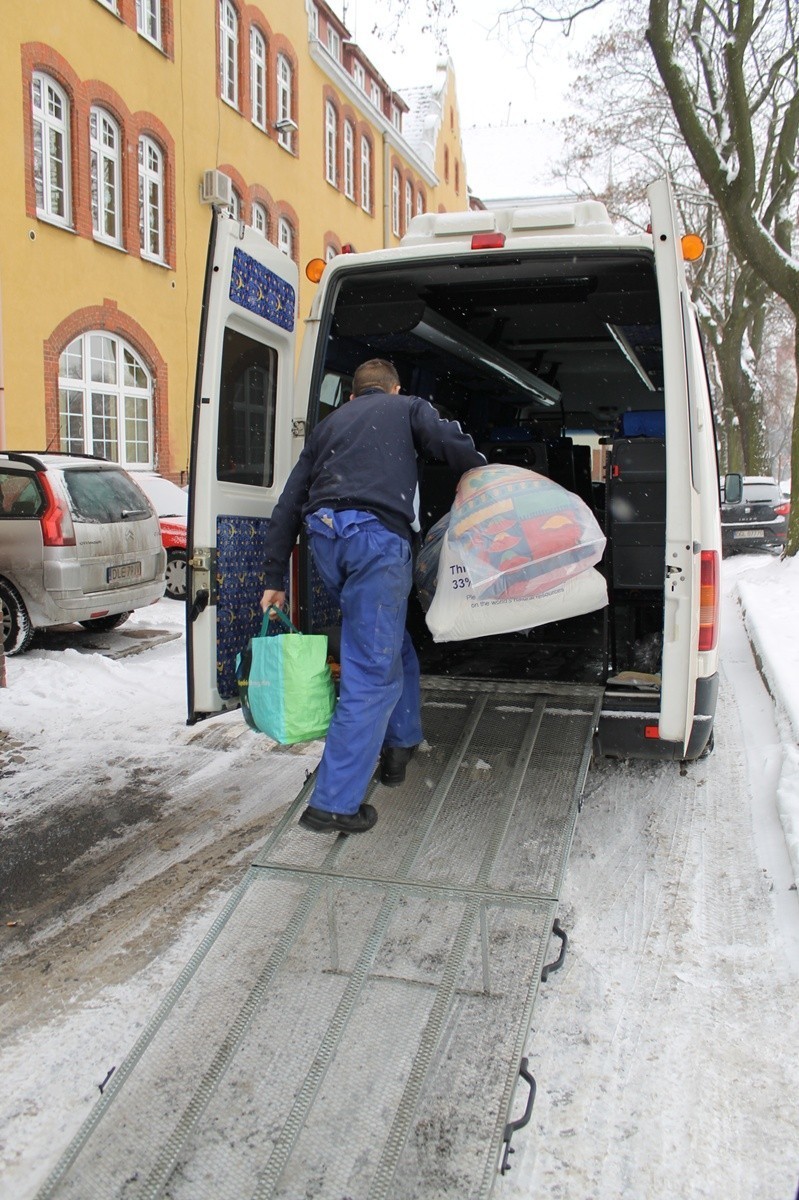 Głogów: Schronisko dla zwierząt obdarowane (Foto)