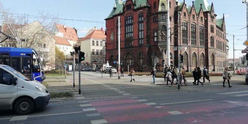 Straż miejska stanęła z kamerą w centrum Wrocławia. Sześć mandatów w godzinę!