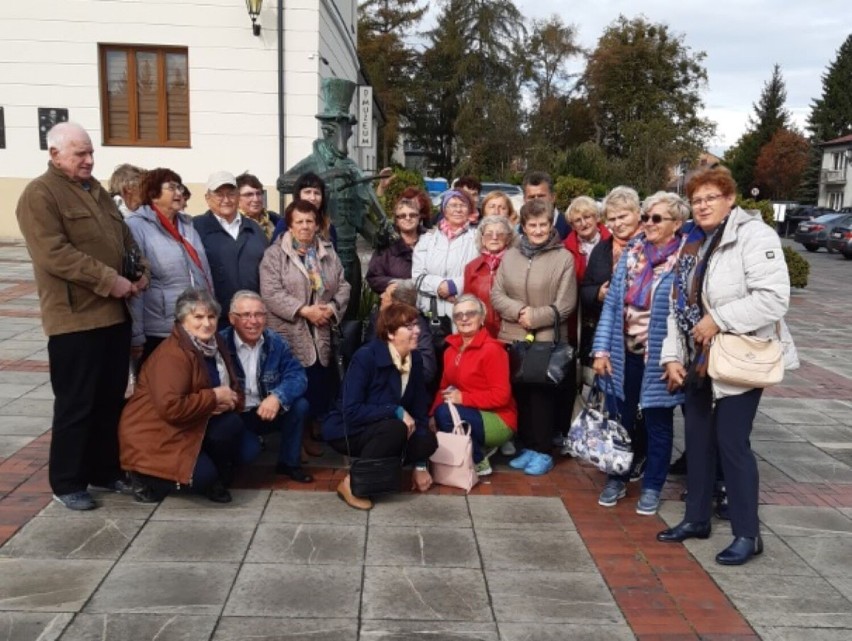 Seniorzy z Wierzbicy nie narzekają na nudę. Pieką i gotują dla uchodźców. Zobacz zdjęcia