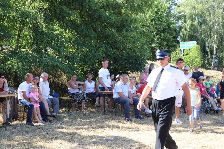 Gminne Zawody Sportowo-Pożarnicze w Warszówce. O laury...