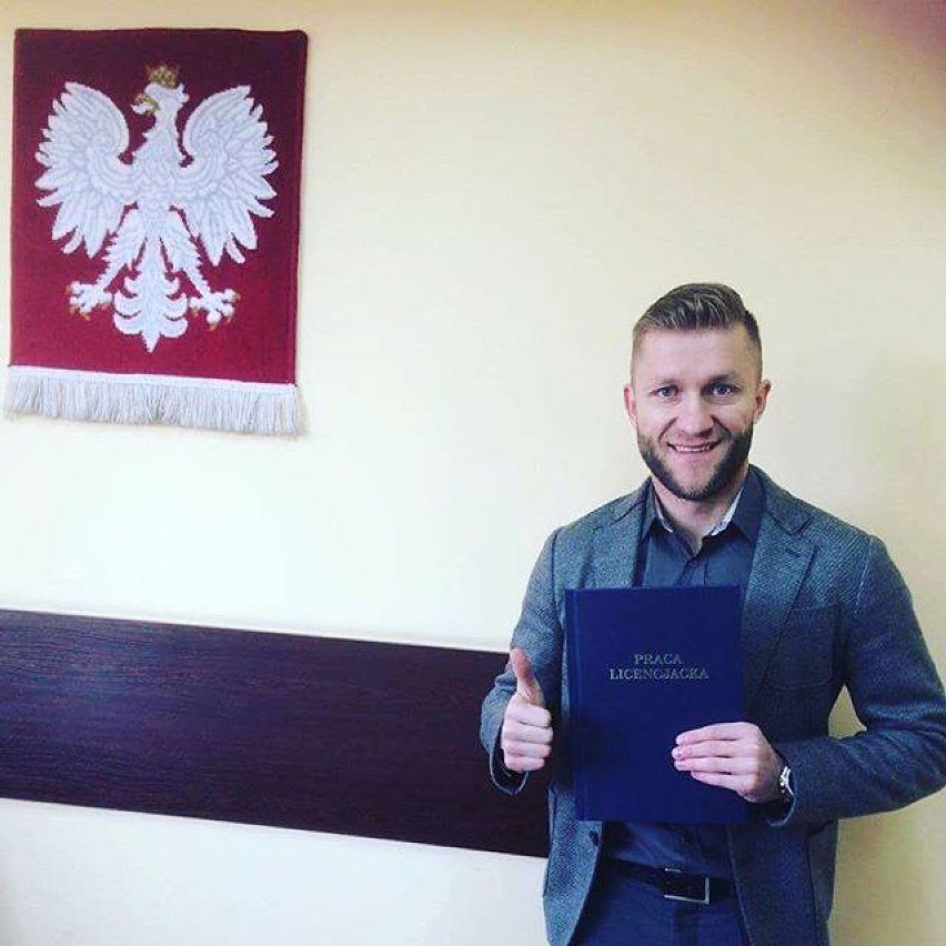 Jakub Błaszczykowski obronił licencjat z turystyki i rekreacji na AJD