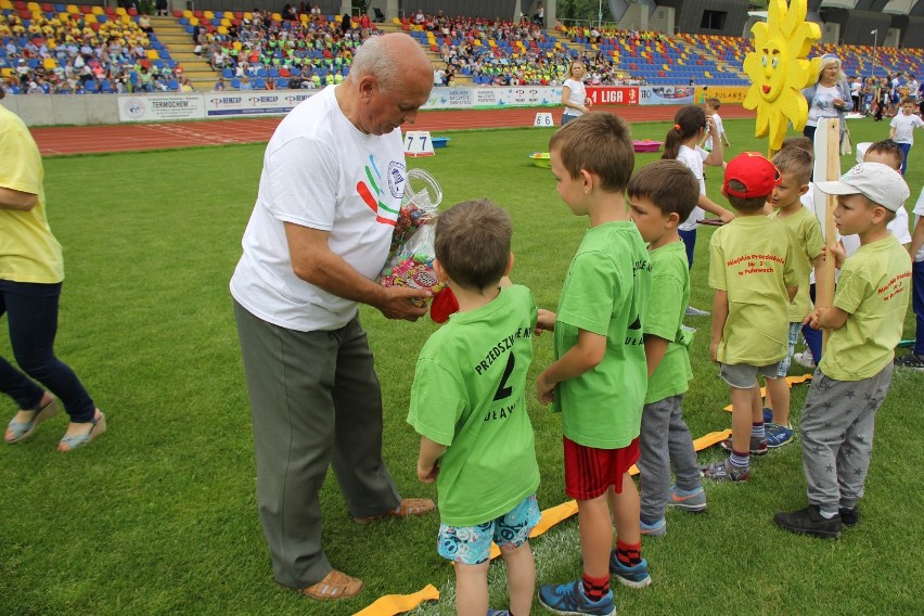 Sportowa olimpiada przedszkolaka. Jak to dawniej było. Zobacz zdjęcia 