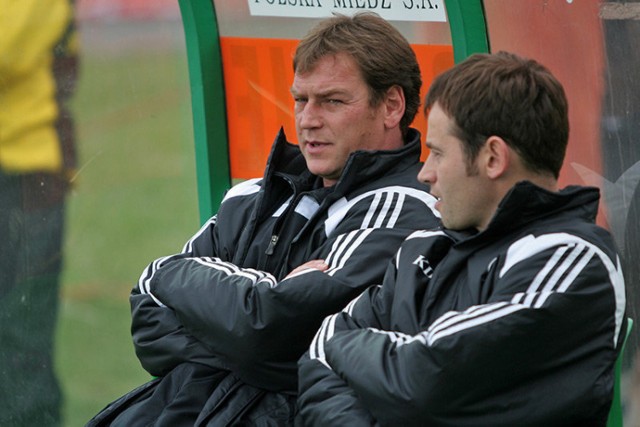 Jan Urban (trener Legii) i jego pomocnik José Antonio Vicu. Fot. Piotr Galas