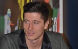 Robert Lewandowski kibicuje piłkarzom ręcznym [FILM]