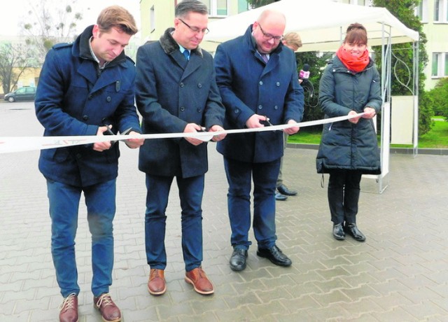 -To był ostatni dzwonek. Remont placu był konieczny - mówi prezes Tadeusz  Majewski