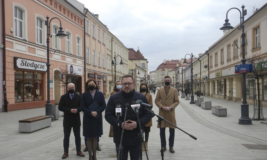 Ewa Leniart, kandydatka na prezydenta Rzeszowa przedstawiła...