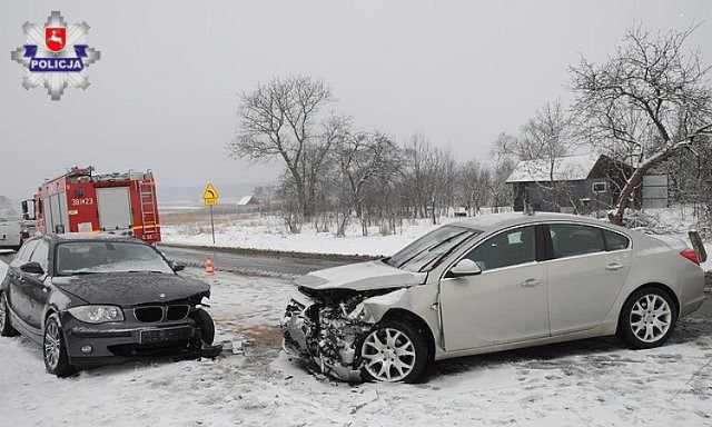 Wypadek w Lipsku: kierowca opla stracił panowanie nad samochodem i zderzył się z BMW