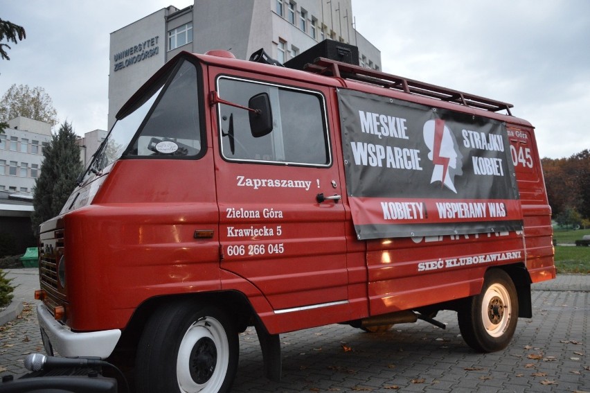 Manifestacja przeciwko wyrokowi Trybunału w Zielonej Górze