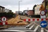 Trwa przebudowa ulicy Ogrodowej w Żorach. Będzie nowa nawierzchnia, ciąg pieszo-rowerowy, drzewa i niska zieleń