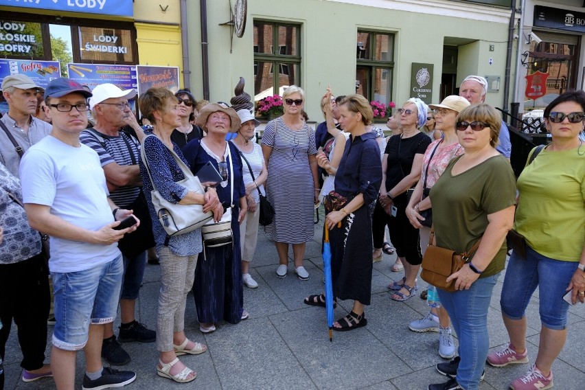 Niedługo półmetek wakacji. Część branży hotelowej już wie,...