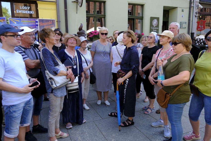 Niedługo półmetek wakacji. Część branży hotelowej już wie,...