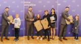 485 laptopów trafi do dzieci z rodzin popegeerowskich z gminy Namysłów. Wartość sprzętu to ponad 1,2 miliona złotych 