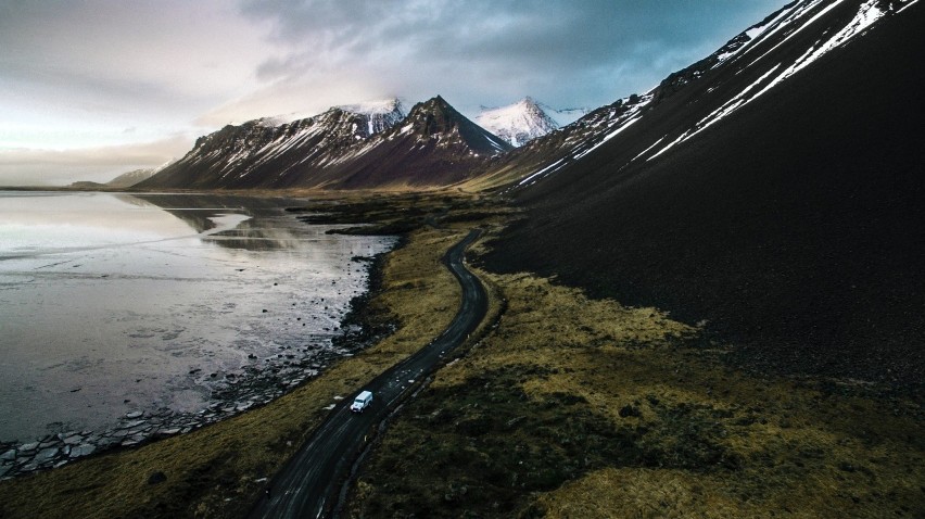 Kto wyprawi się poza Reykjavik, napotka jedyne w swoim...