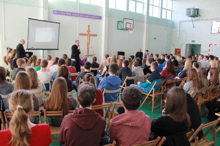 Dzień otwarty w Zespole Szkół Katolickich w Malborku. Nabór do siódmej klasy