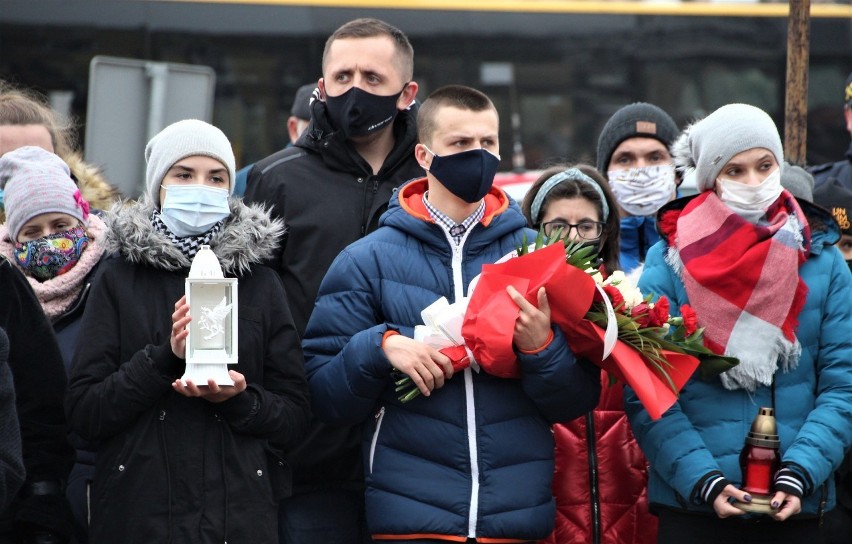 - Osoby które przeżyły II wojnę światową doskonale wiedzą...