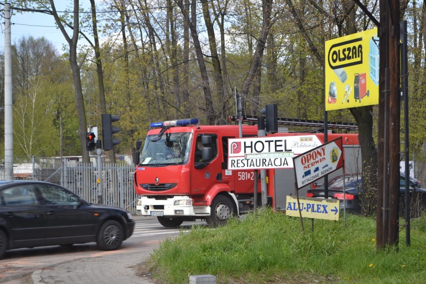 Wypadek na Paruszowcu na skrzyżowaniu Wielopolskiej i Mikołowskiej. Kobieta w ciąży w szpitalu