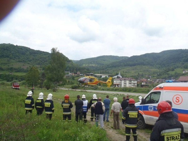 Do zdarzenia doszło w niedzielę kilkanaście minut po godzinie jedenastej.