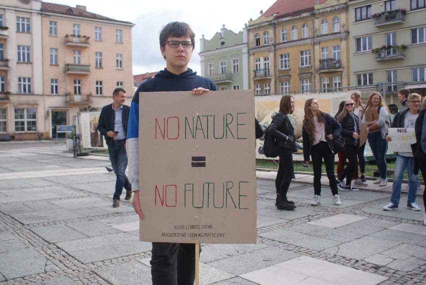 Młodzieżowy strajk klimatyczny w Kaliszu