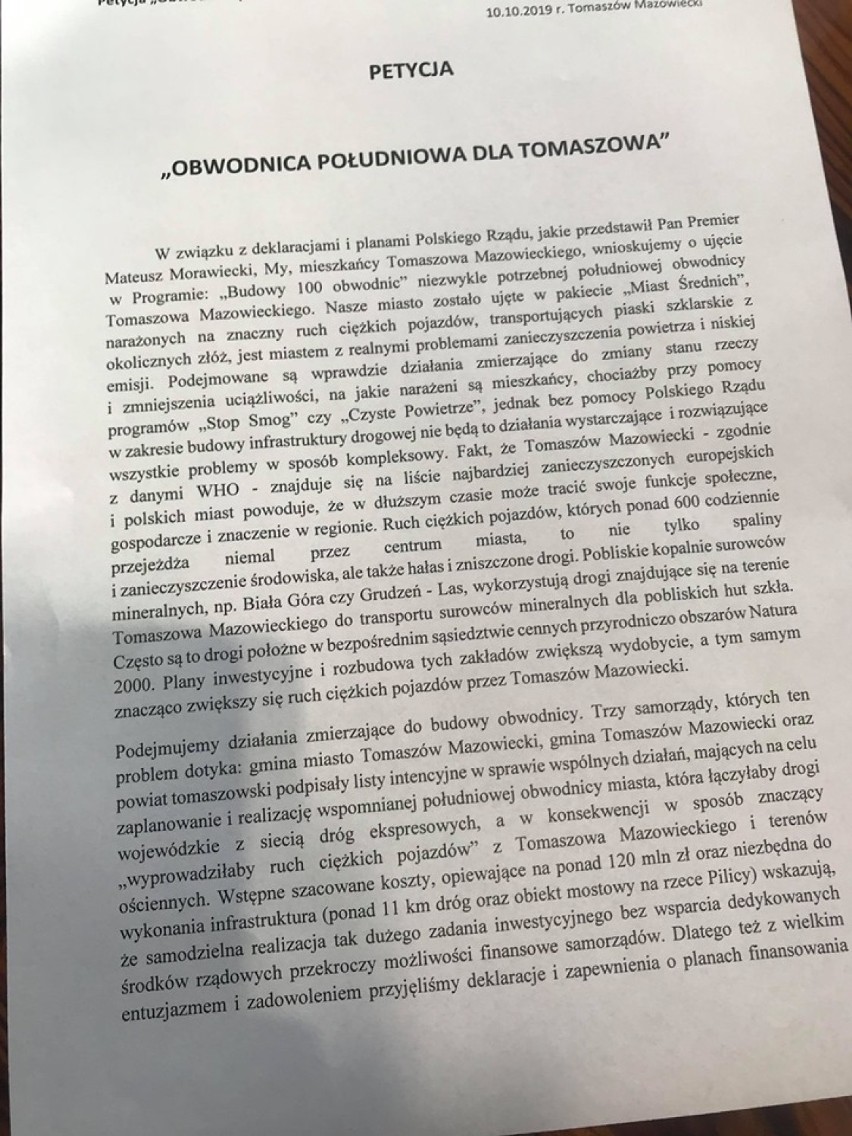 Zbierają podpisy pod petycją o budowę obwodnicy Tomaszowa Maz. 