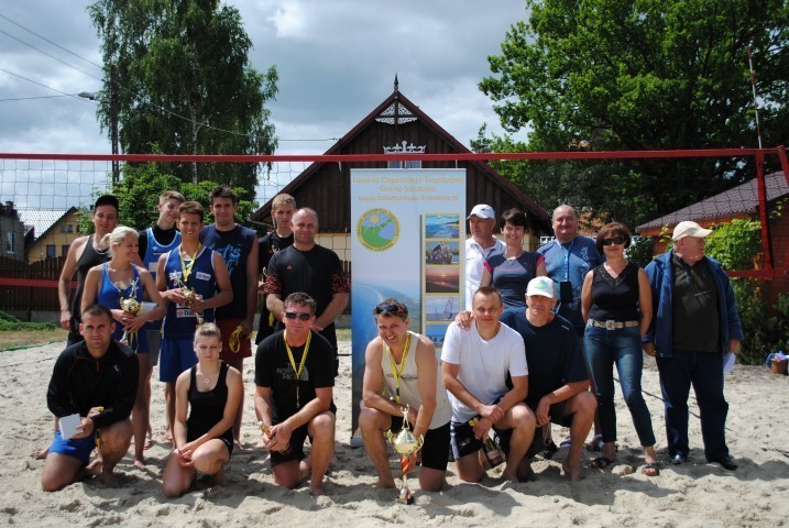 W Kątach Rybackich rozegrano XVII Ogólnopolski Turniej Trójek Piłki Plażowej Mini Camp
