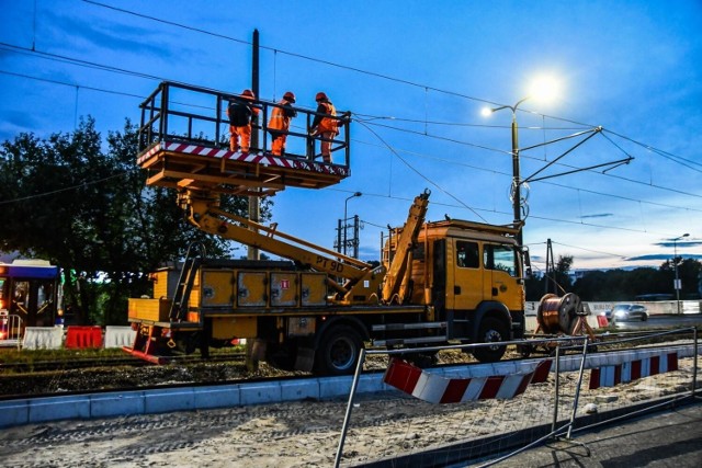 W związku z pracami przy przebudowie ulicy Fordońskiej od Wyścigowej do Bałtyckiej o godzinie 19 w piątek został wstrzymany ruch tramwajów.