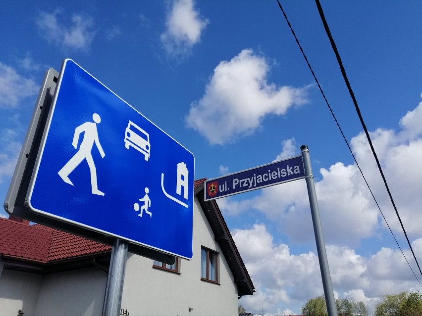 Ciąg pieszo – jezdny i oświetlenie na Przyjacielskiej w Ostrowie Wielkopolskim na ukończeniu