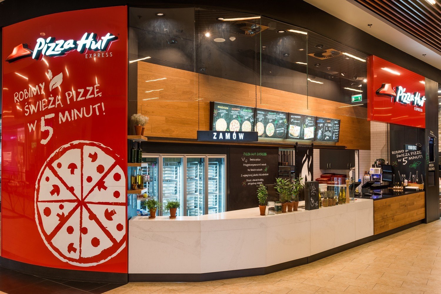 Pizza za darmo dla 500 pierwszych gości. Pizza Hut Express otwiera dzisiaj  pierwszą restaurację w Bielanach Wrocławskich. | Wrocław Nasze Miasto