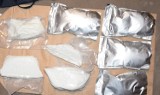 Policja ze Sławna: Kierował pod wpływem kokainy, miał ukryte ponad 9 kg narkotyków. Zdjęcia